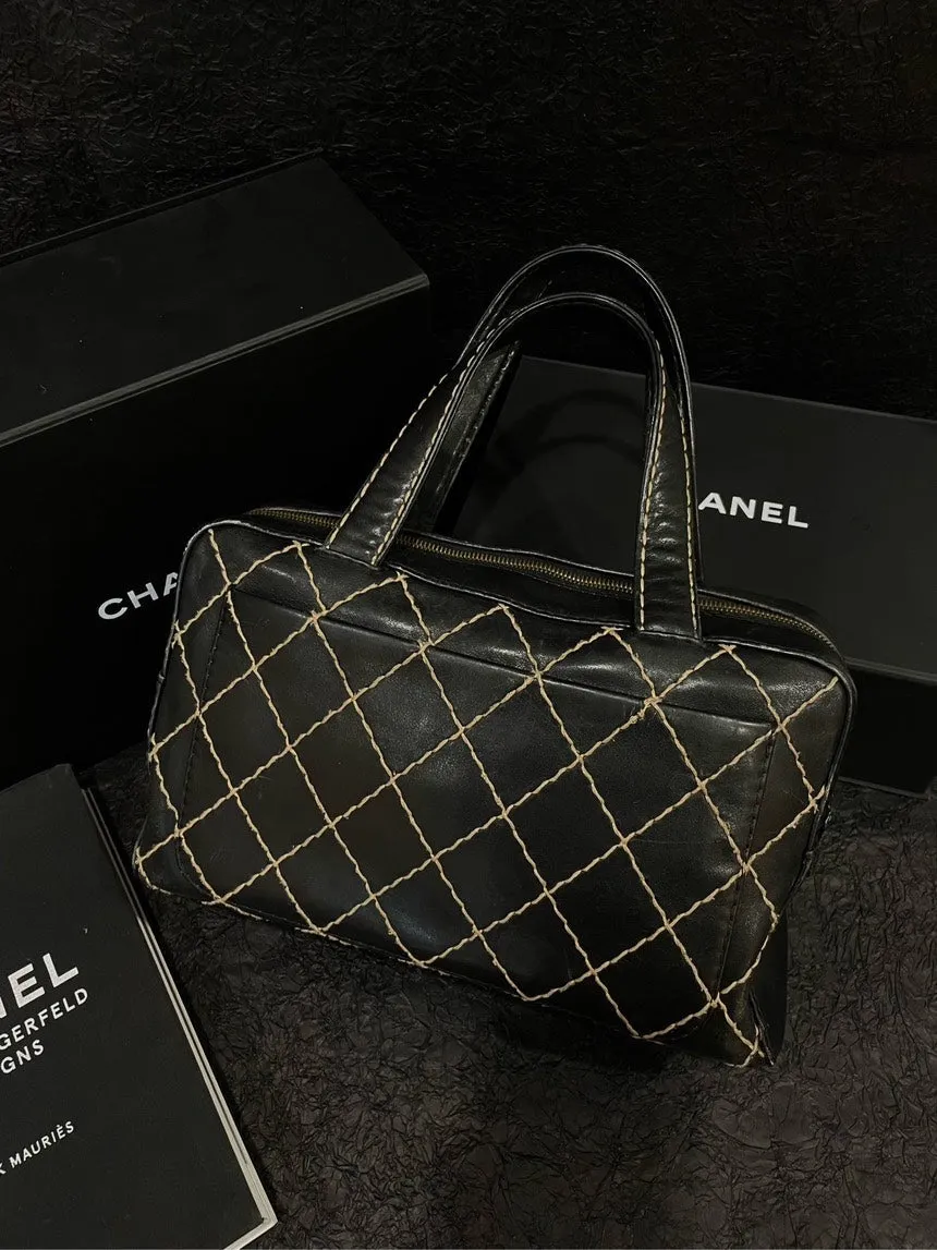 SALE🤑❗️Chanel Vintage Stitches Boston Bowling Bag Black Leather