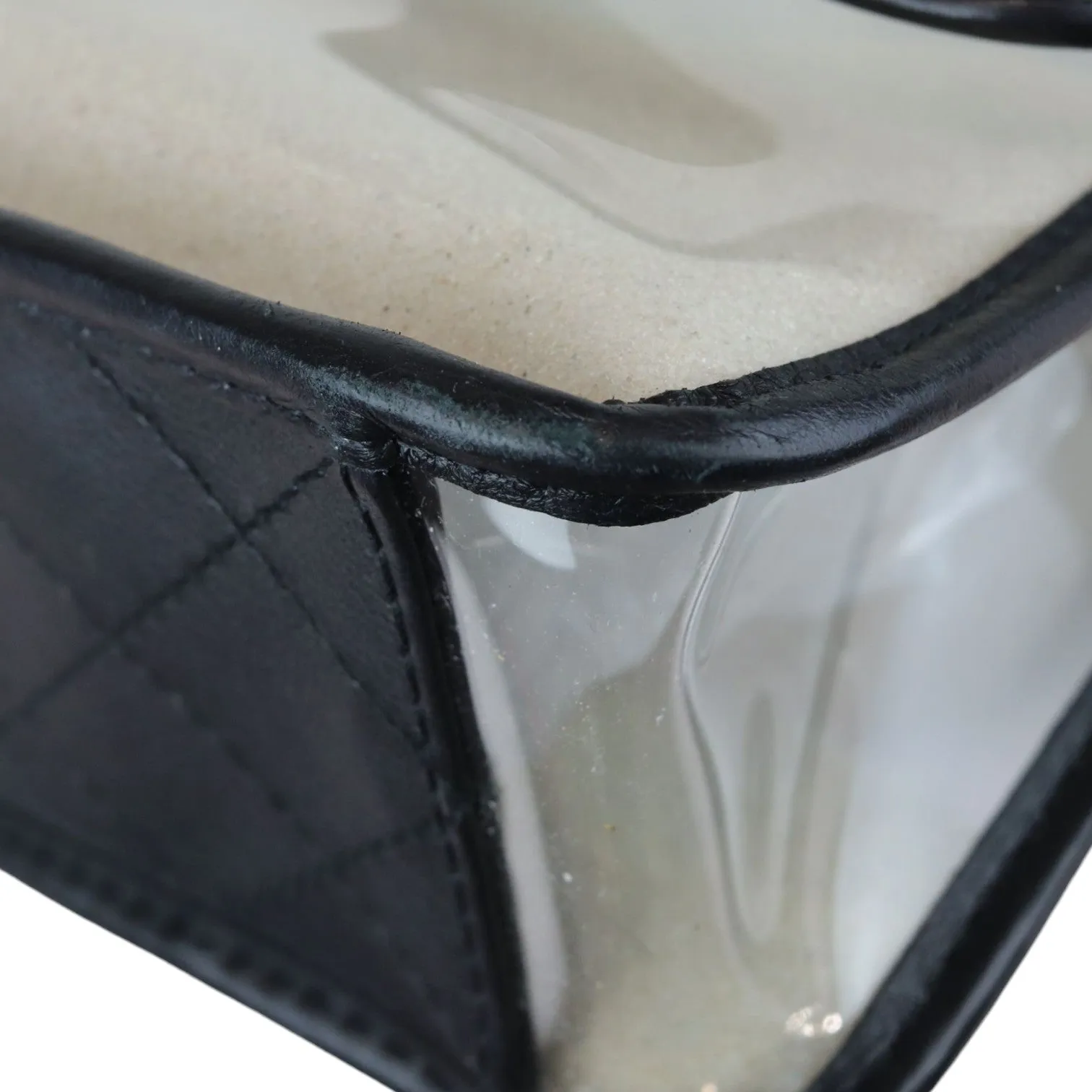 Sand By The Sea Flap Medium Lambskin PVC Black GHW
