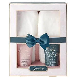 Signature Fluffy Slipper Gift Set 150ml Body Wash   150ml Body Lotion