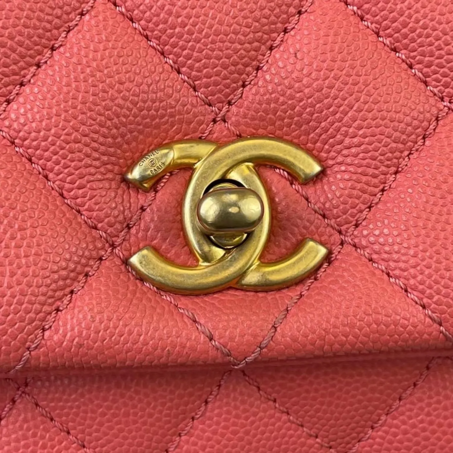 Small Coco Handle Caviar Coral GHW
