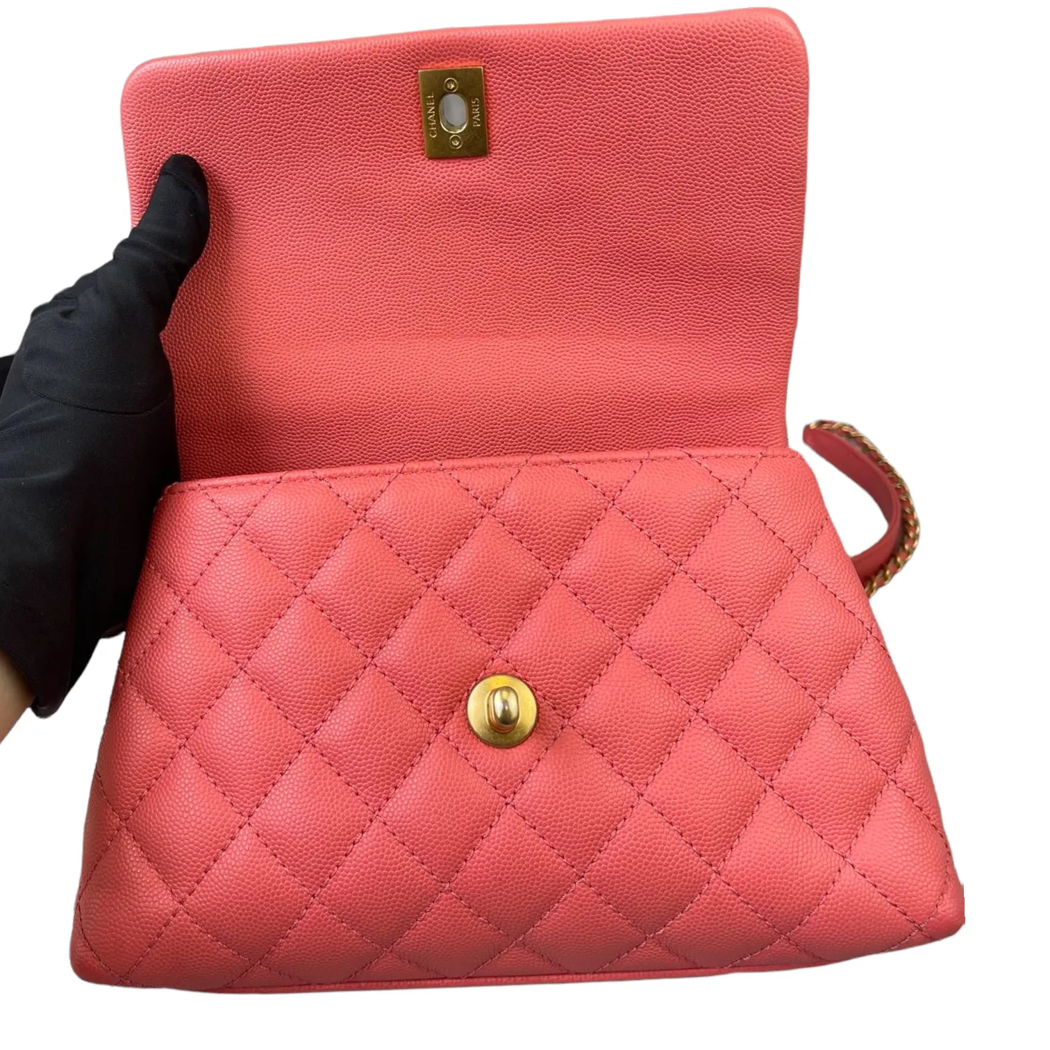 Small Coco Handle Caviar Coral GHW