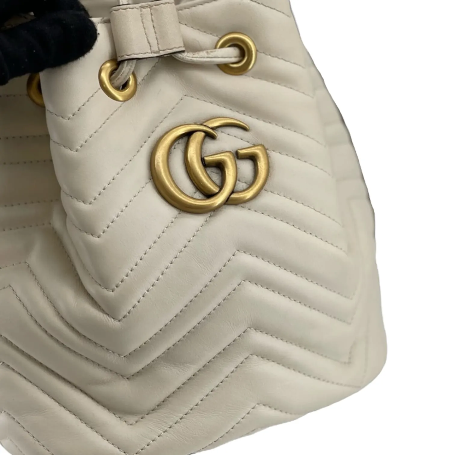 Small GG Marmont Bucket White Leather GHW