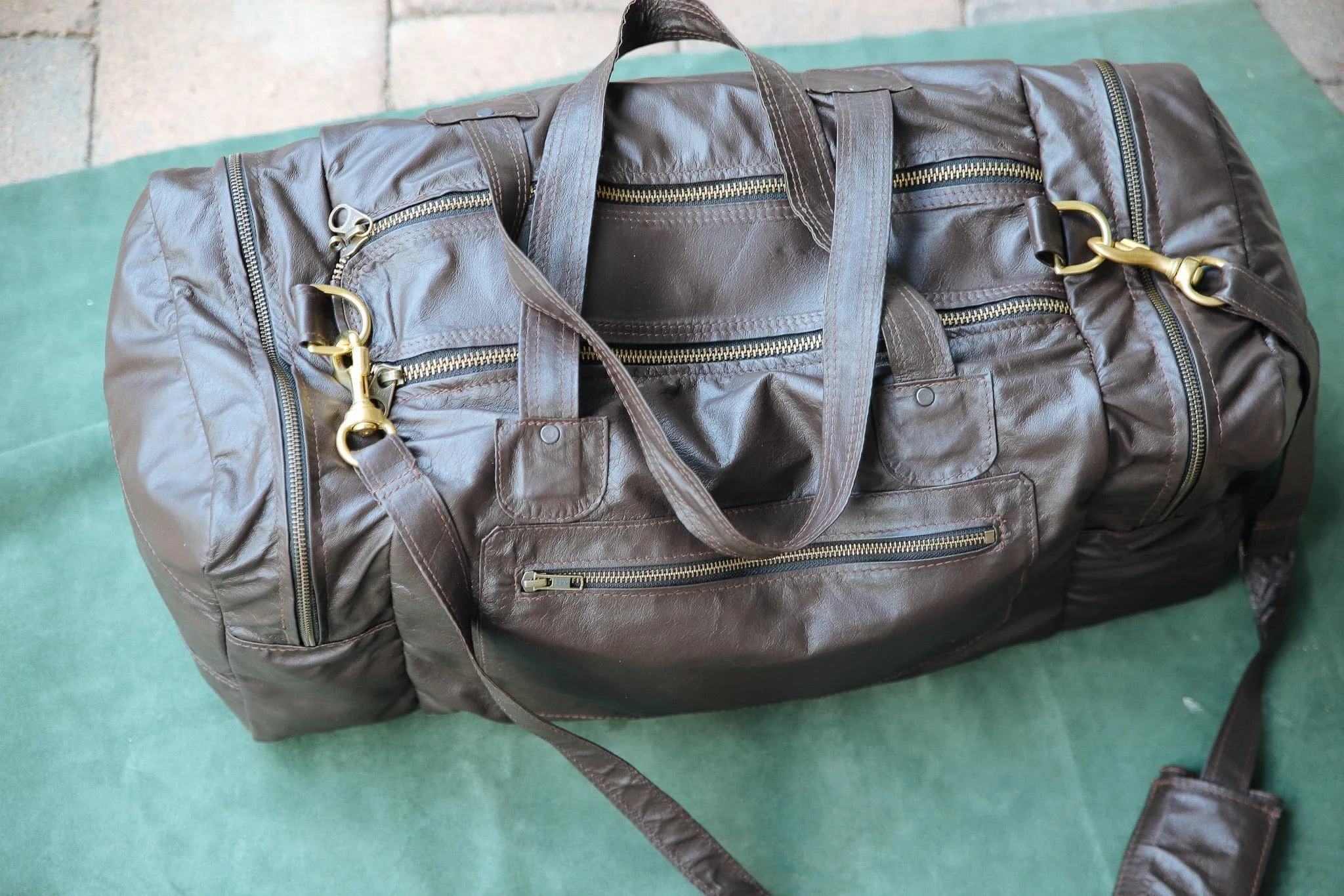 Square Overnight Traveller Bag - Kangaroo