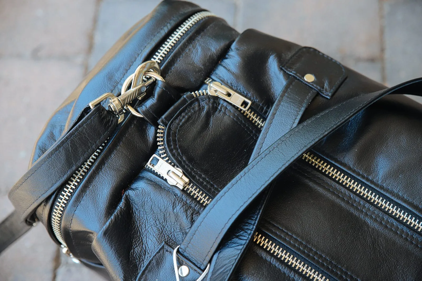 Square Overnight Traveller Bag - Kangaroo