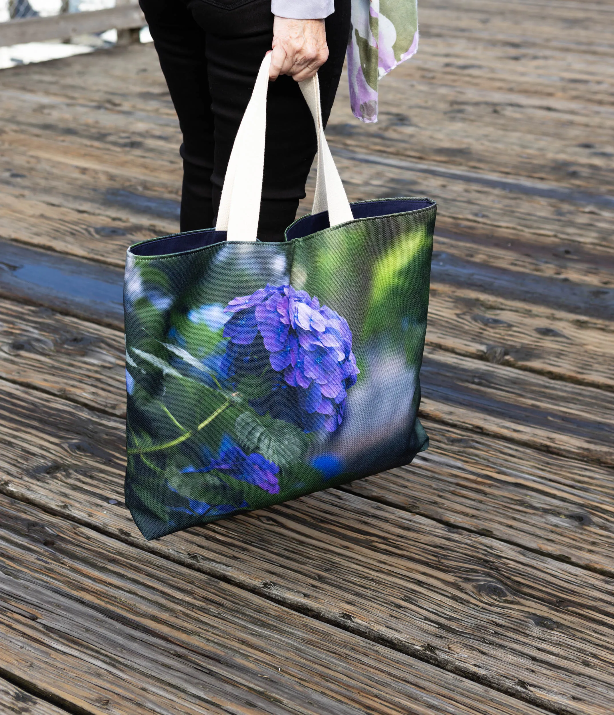 Summer Nights Hydrangea Market Tote