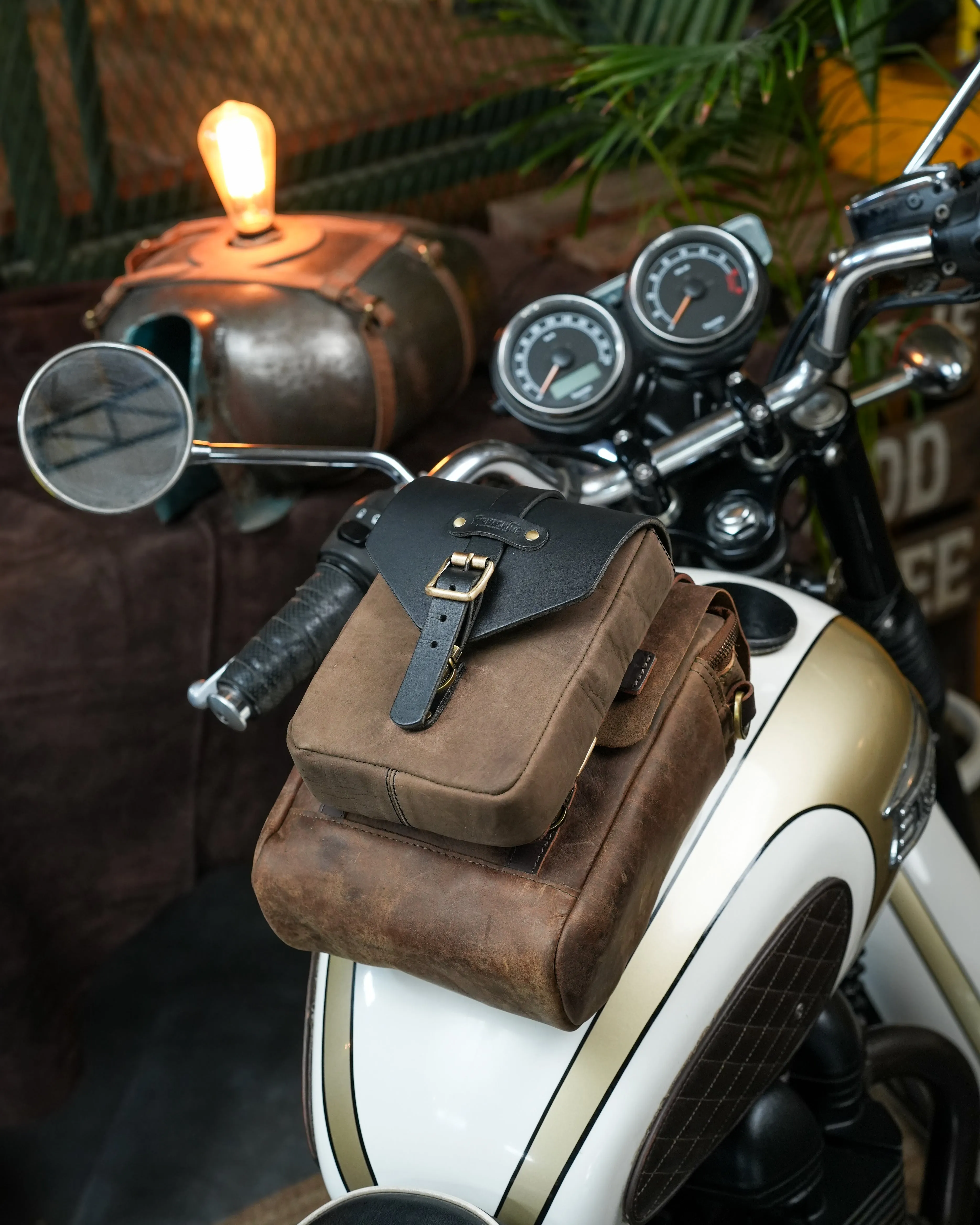 tank & tail bag