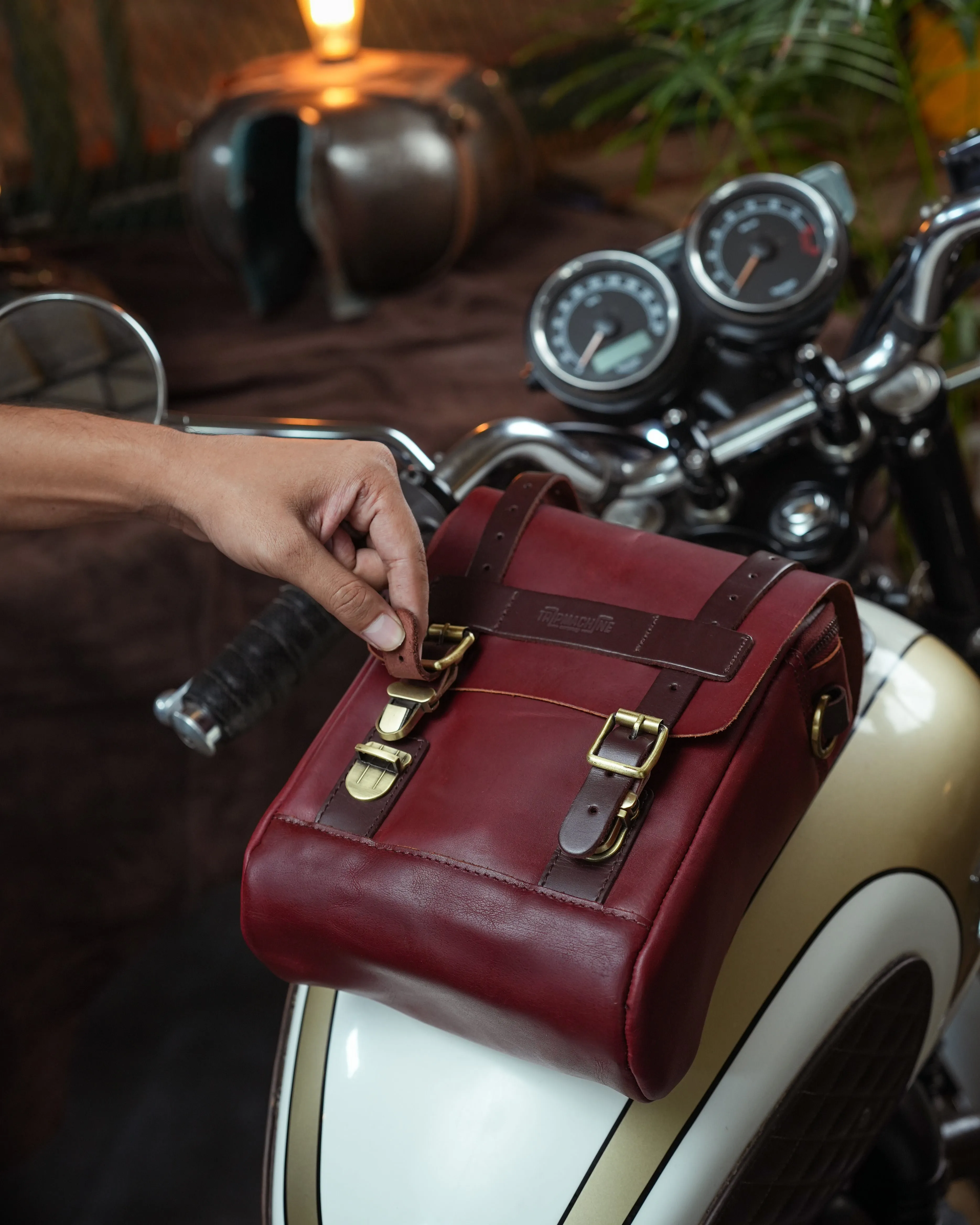 tank & tail bag