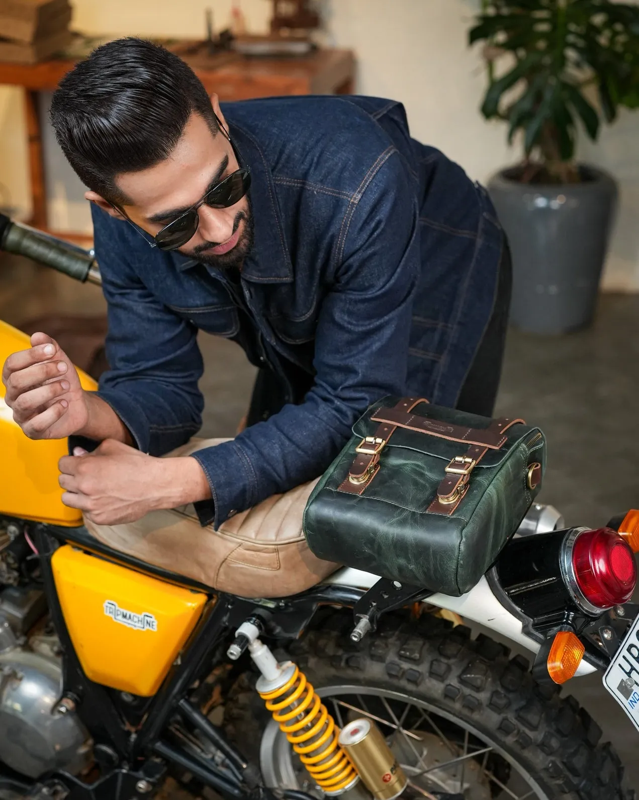 tank & tail bag