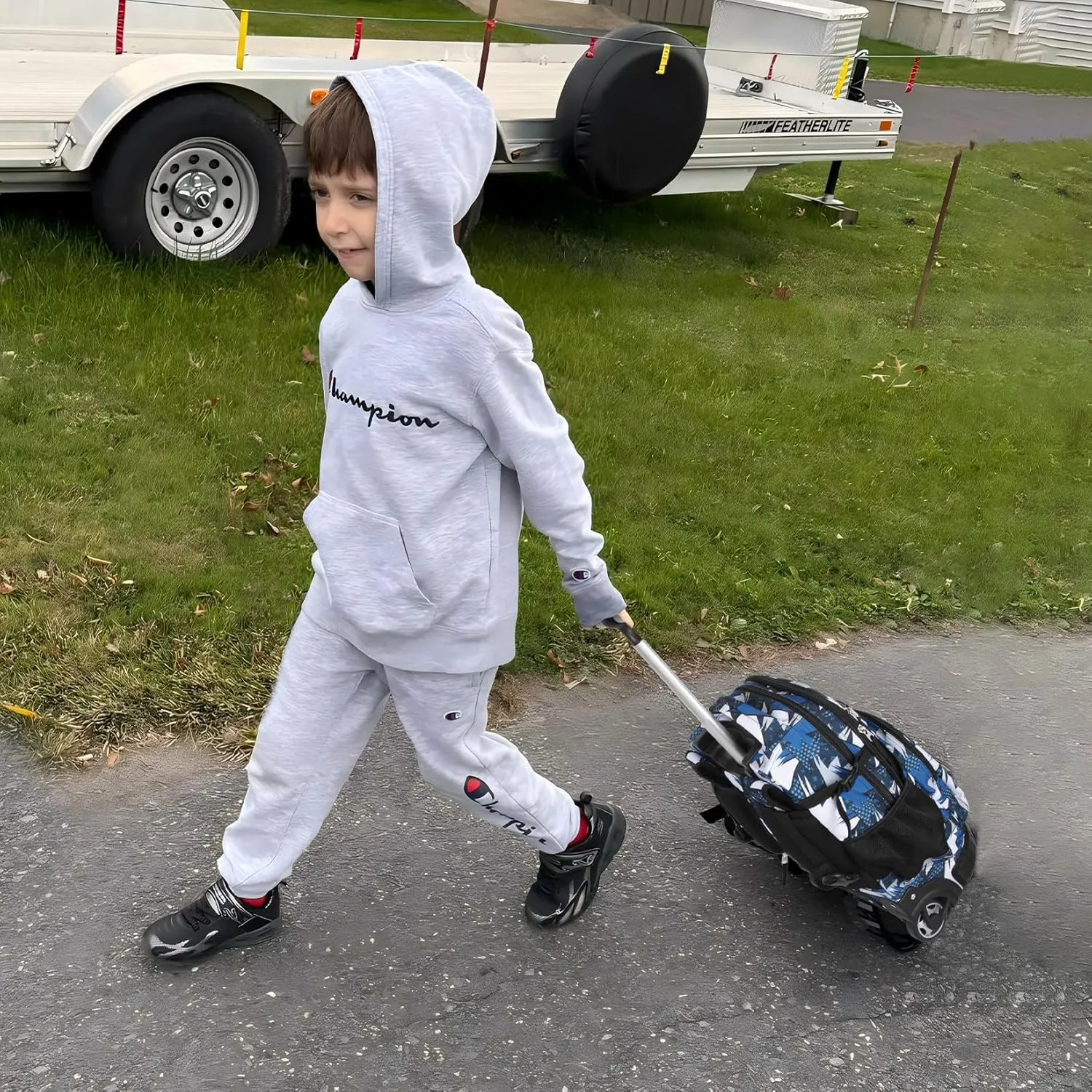 Tilami Rolling Backpack for Kids 18 Inch Wheeled Bookbag for Boys & Girls for School & Travel,Arts Blue