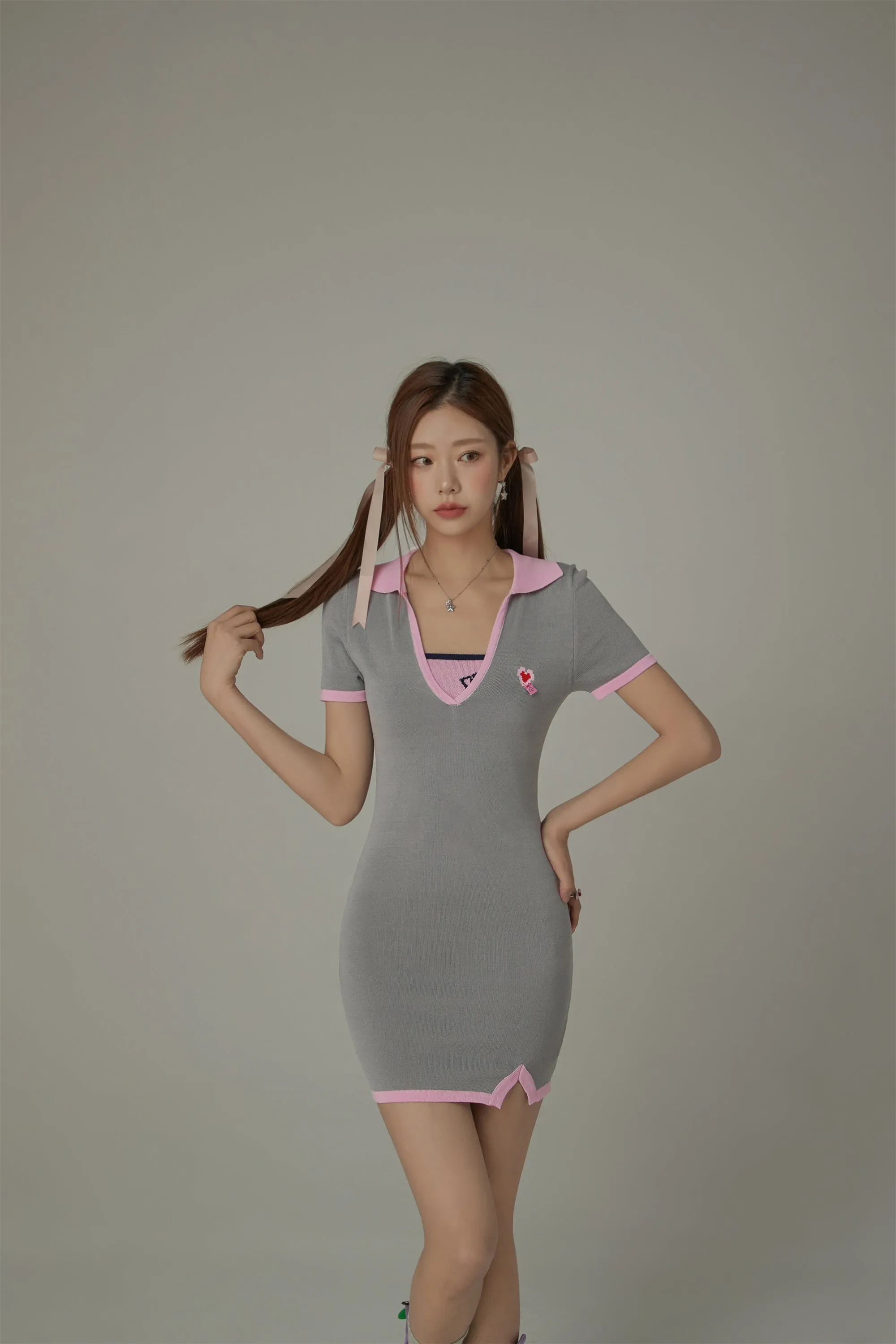 V- Neck Open Collar Colorblocked Mini Dress