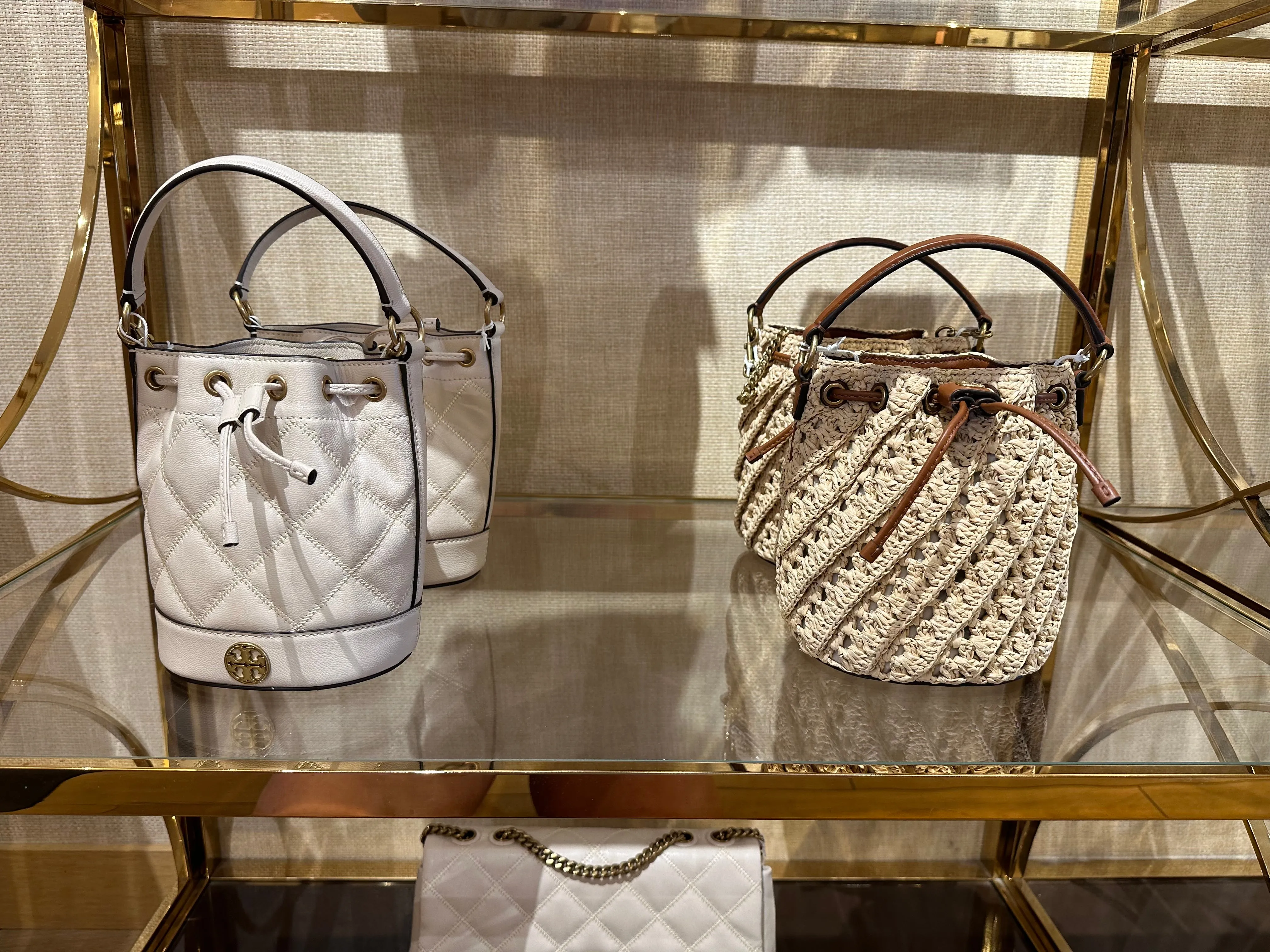 Willa small bucket bag