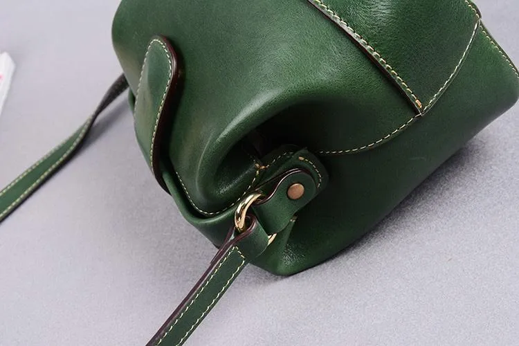 Womens Leather Small Doctor Style Bag
