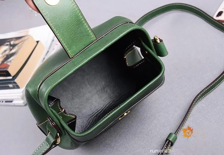 Womens Leather Small Doctor Style Bag