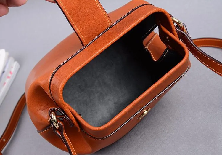 Womens Leather Small Doctor Style Bag