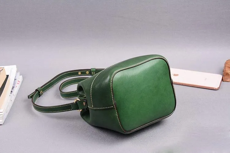 Womens Leather Small Doctor Style Bag