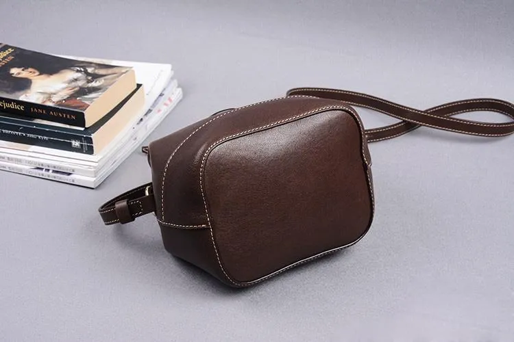 Womens Leather Small Doctor Style Bag
