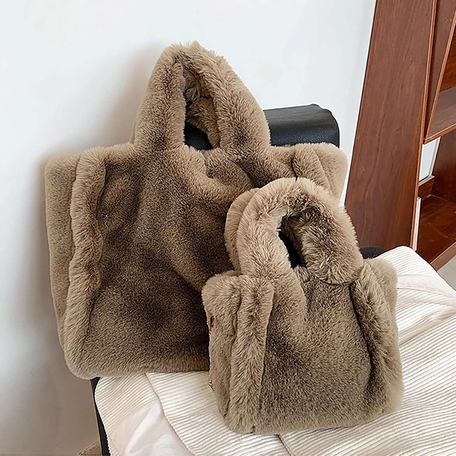 Women's Winter New Largesize Large Capacity Solid Color Simple Plush Handbag over Shoulder Bag (Khaki, One Size)