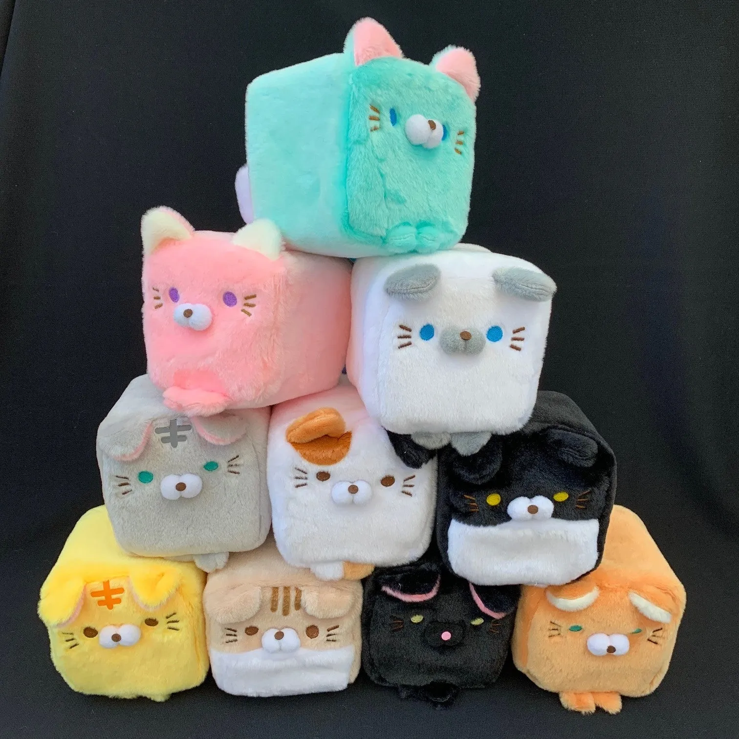 X 63046 LARGE CUBE CAT PLUSH TOYS-DISCONTINUED