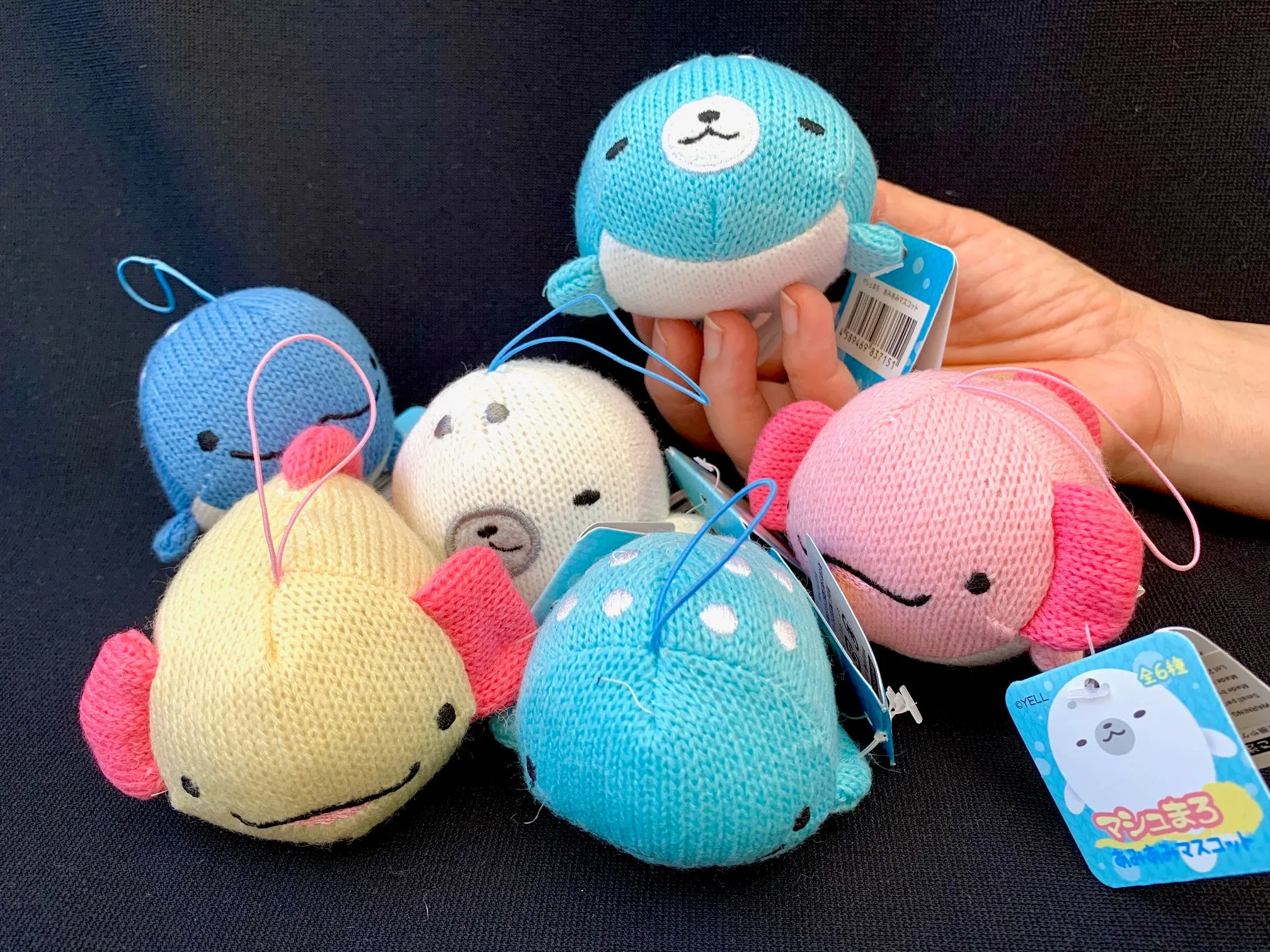 X 63052 KNITTED WHALE WOOPER LOOPER CHARM -DISCONTINUED