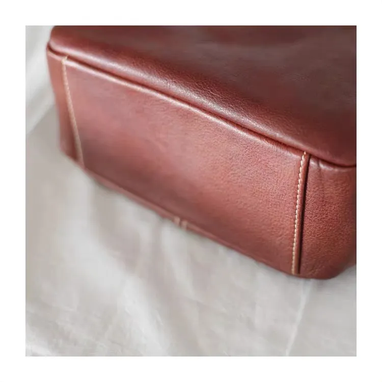 YAAGLE Female Vintage Handmade Real Leather Flap Handbag YG8854