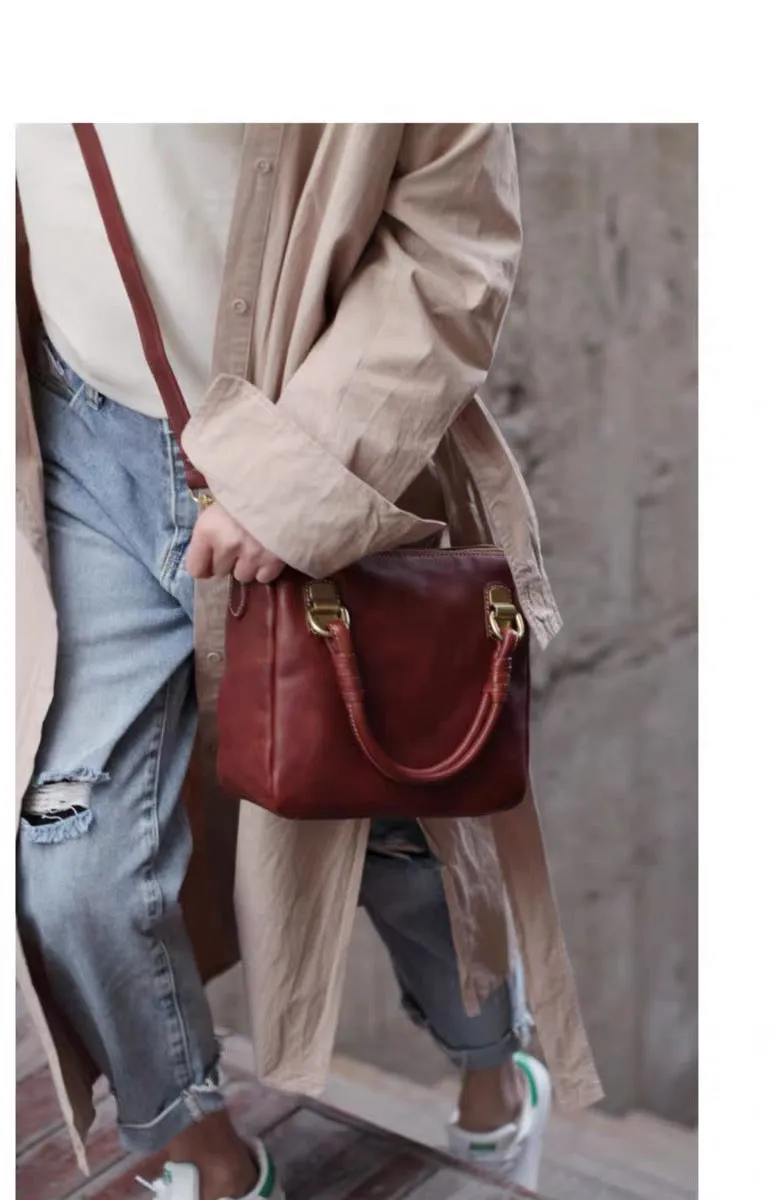 YAAGLE Female Vintage Handmade Real Leather Flap Handbag YG8854