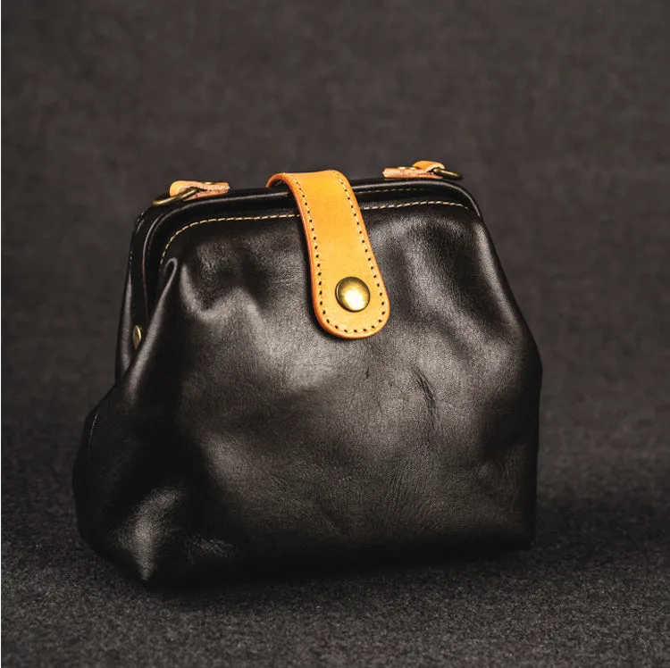 YAAGLE Women Vintage Tanned Leather magnetic button Shoulder Bags YG91